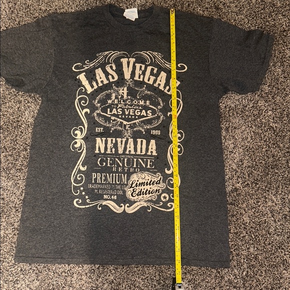 Las Vegas Graphic T-Shirt - Gray - Picture 6 of 7